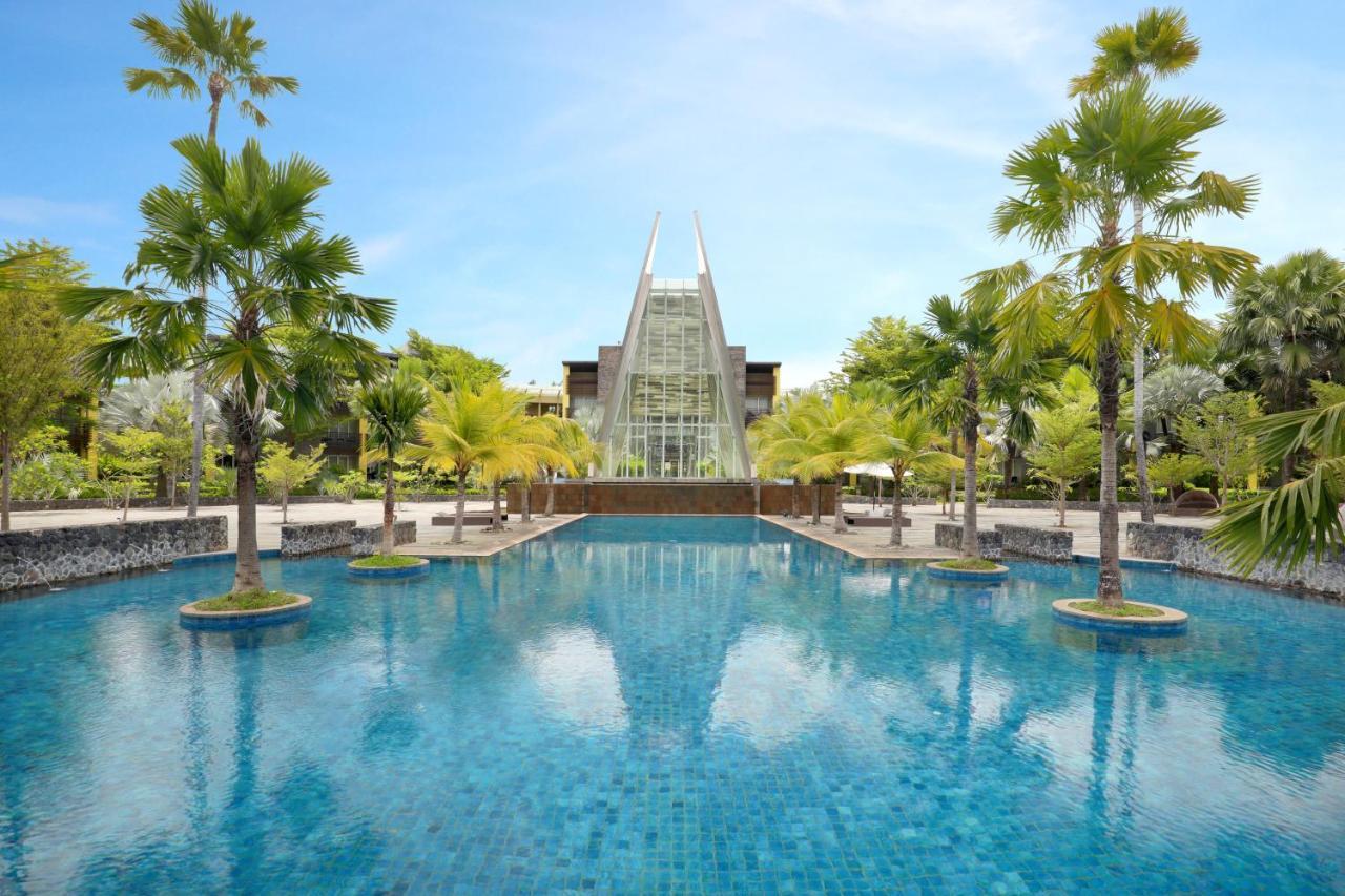 Novotel Палембанг Экстерьер фото